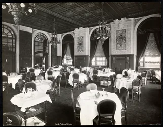 Comedor en el hotel Copley Plaza, Boston, 1912 o 1913